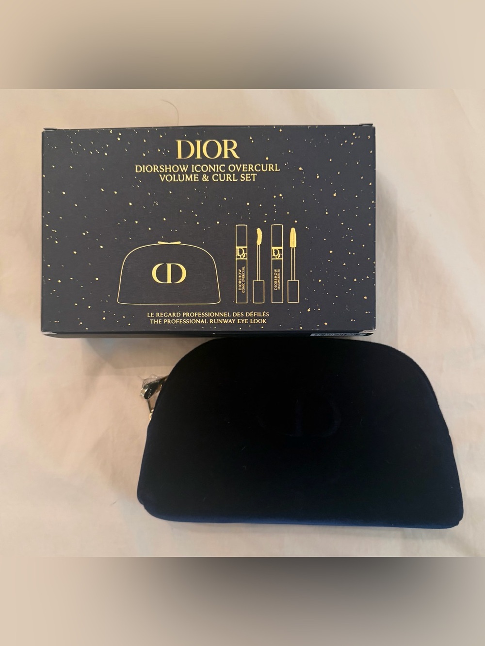 Dior Limited Edition Diorshow Iconic Overcurl Mascara Set: Volume and Curl - Picture 6 of 10